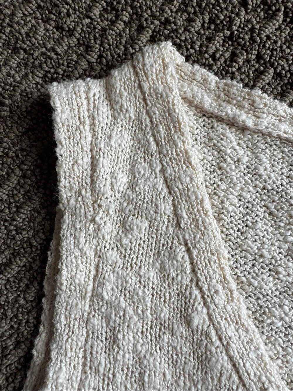 J. Crew Cream V-Neck Sleeveless Knit Tank size M